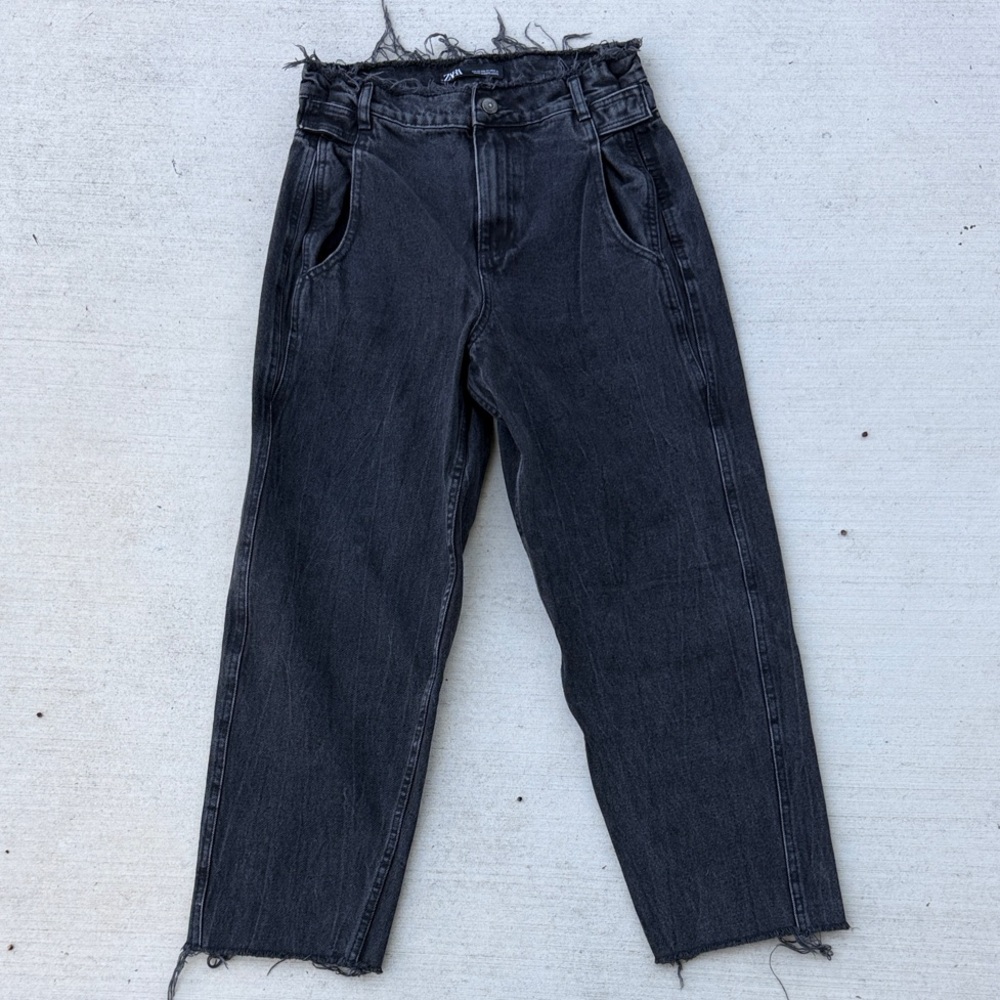 Zara High-Waist Distressed Black Denim Jeans